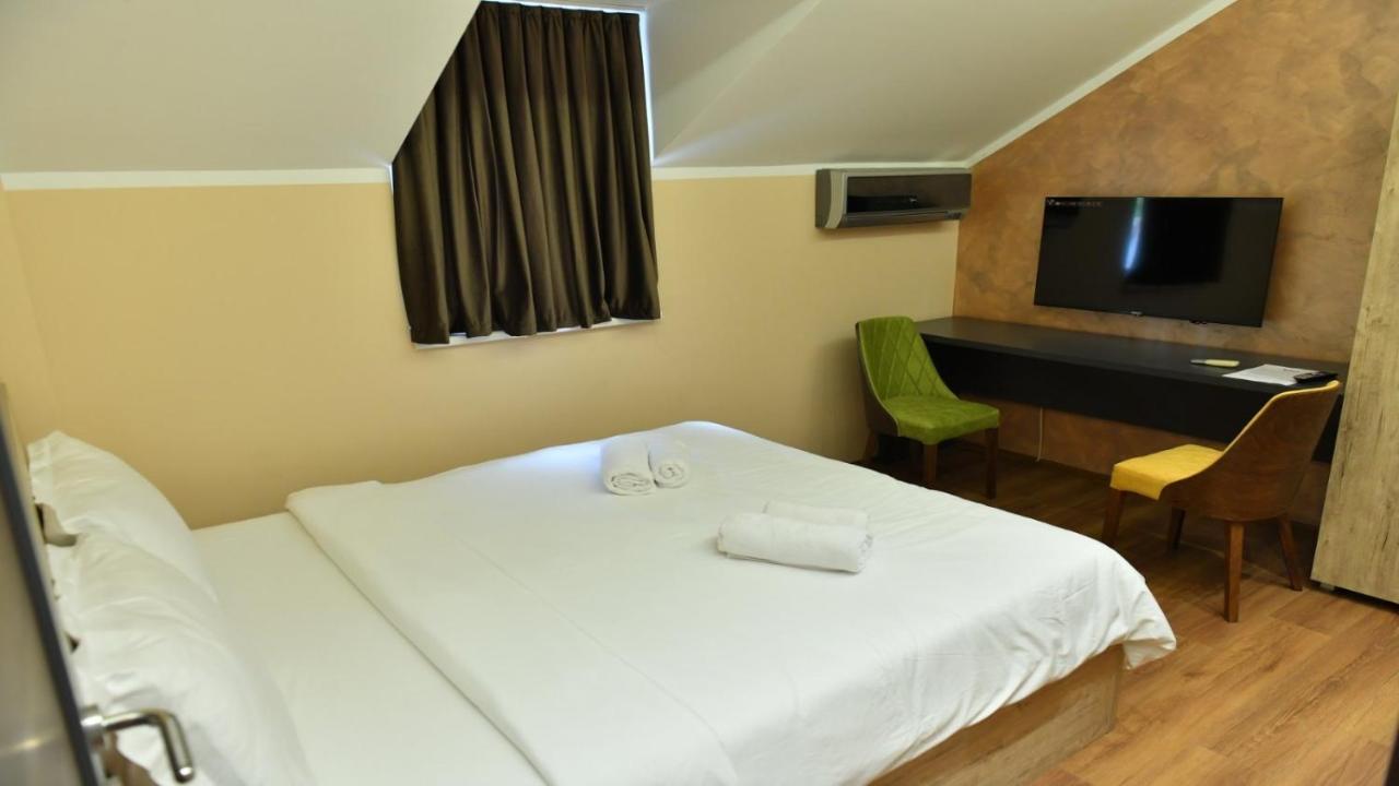 Apartmani Mali Vikend Belgrad Exterior foto